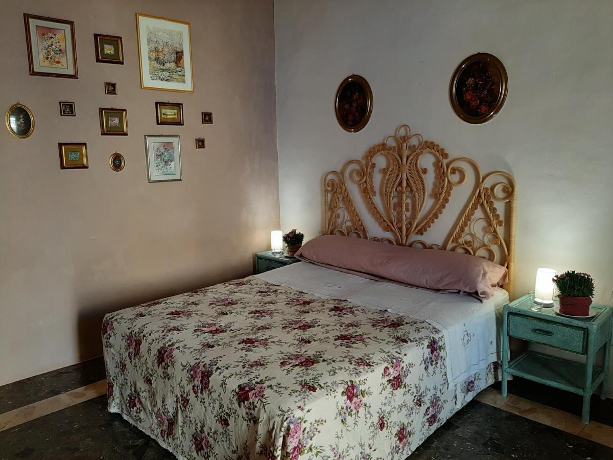 Casa Lo Re Apartment Martina Franca Luaran gambar
